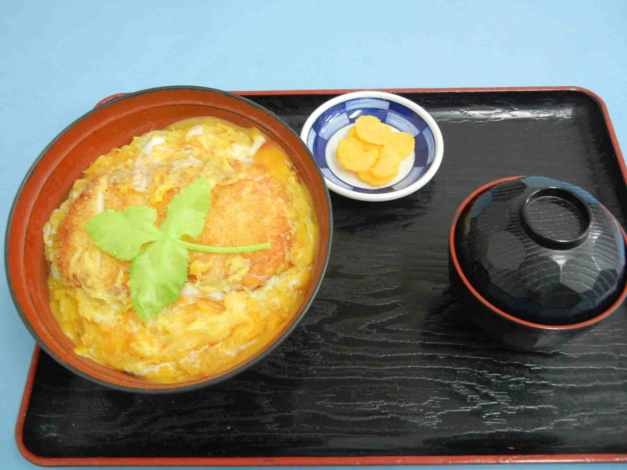 炸豬排丼