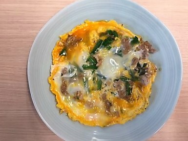 Egg-bound Saut&eacute;ed Pork and Chinese chives
