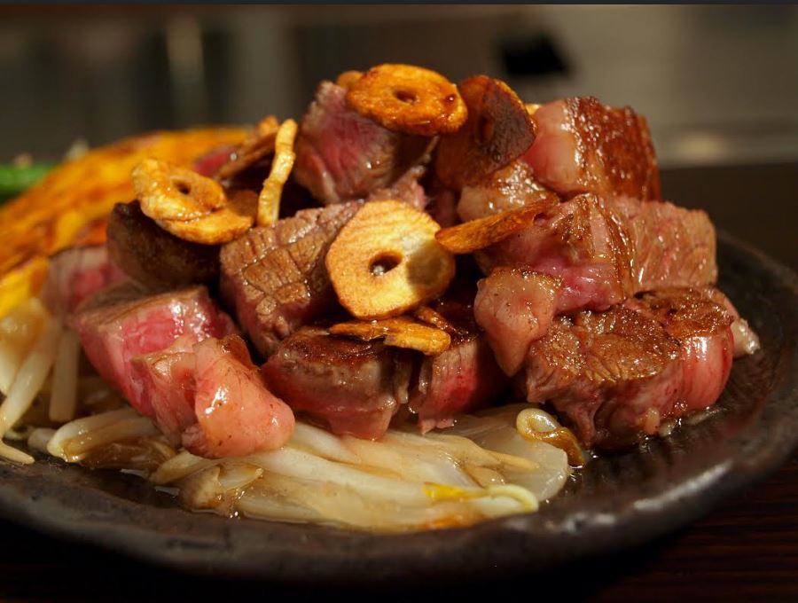 Kuroge Wagyu Sirloin Steak