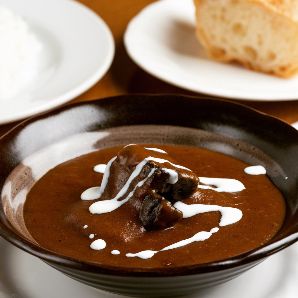 Beef Tongue Curry (Bread)