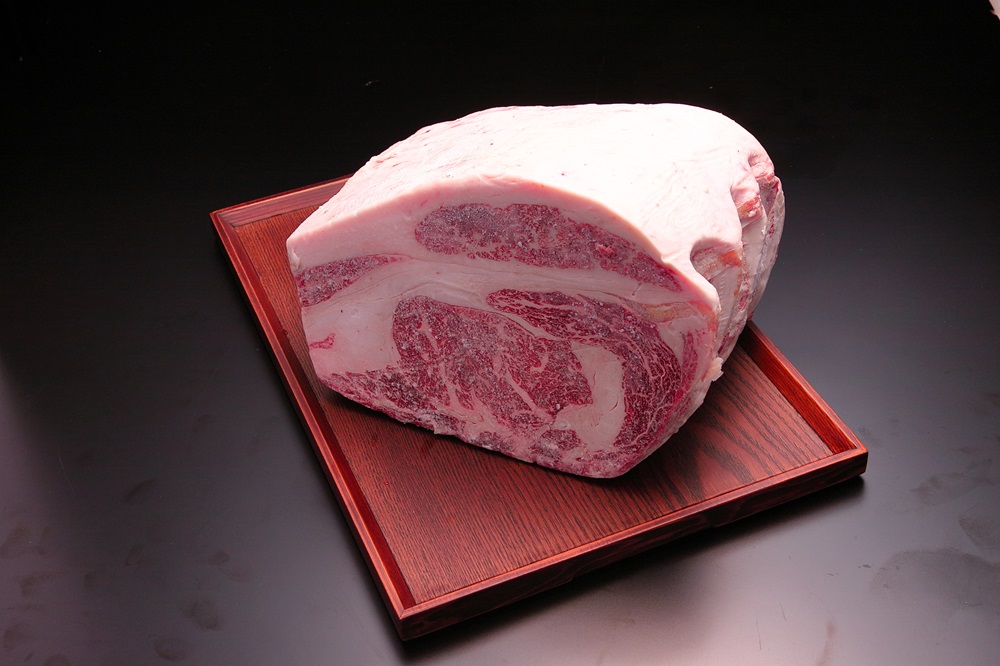 Thin-sliced Beef Simmered in Hot Water